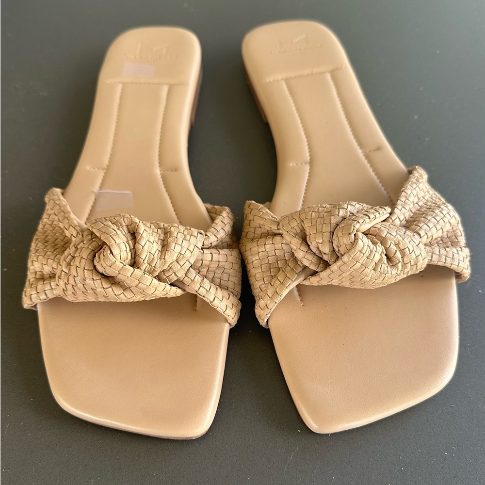 Marc Fisher Women's Marlon Flat Sandal - Size 9